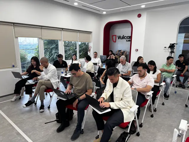 Leaders focused in a session