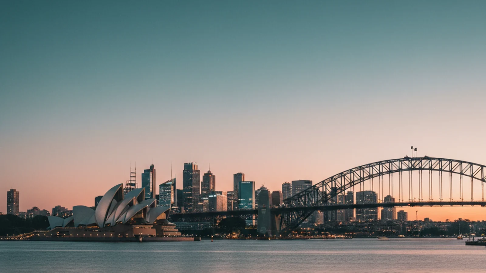 Sydney harbour skyline